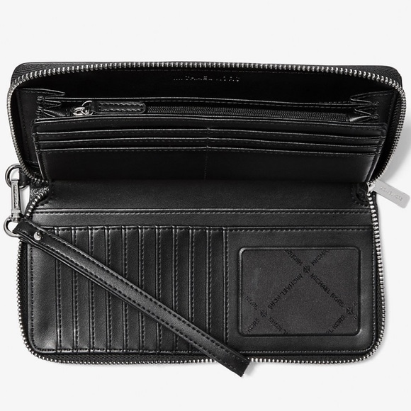 Michael Kors Jet Set Travel Large Signature Logo and Metallic Continental Wallet - Picture 4 of 16